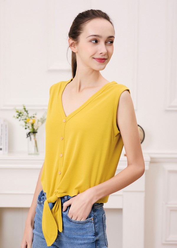 Sleeveless T-Shirt